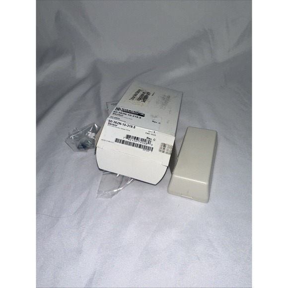 Interlogix 60-362N-10-319.5 - Rev. A - 319.5 Door / Window Sensor